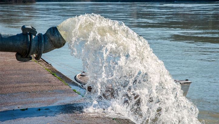 The report warns that businesses must do more to minimise water extraction, accelerate replenishment and eliminate pollution
